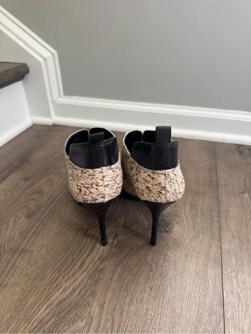 Enzo Angiolini Earrika Black Leather Calf Hair Ankle Booties Size 11M